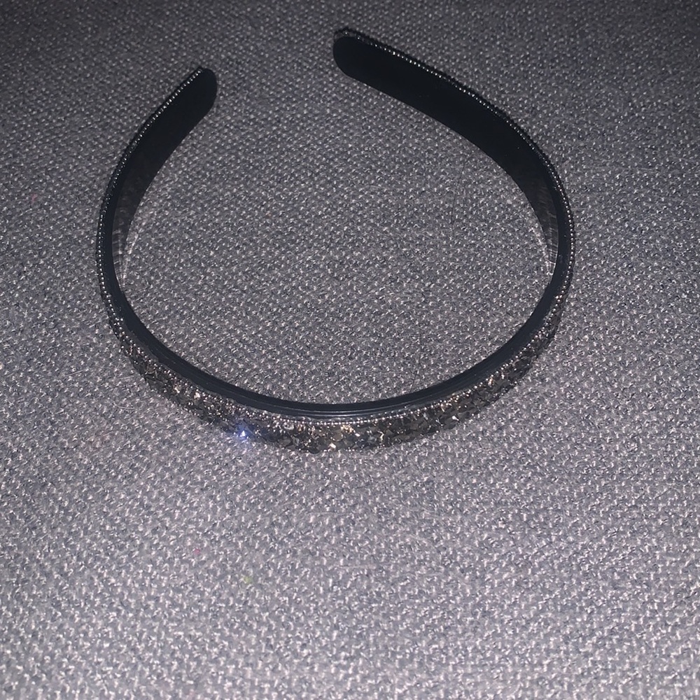 Rhinestone headband! - Picture 3 of 4